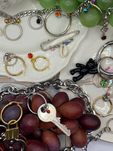 Pasador de cadena mixta con diamantes de imitación