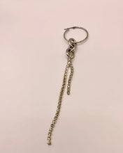 Rhinestone chain single earring