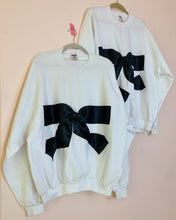 Sudaderas con lazo de raso reciclado