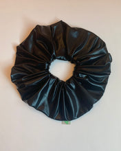 Lamé jumbo scrunchie