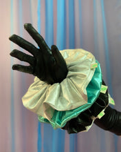 Lamé jumbo scrunchie