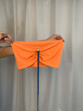 Top halter de chatarra personalizado hecho a mano