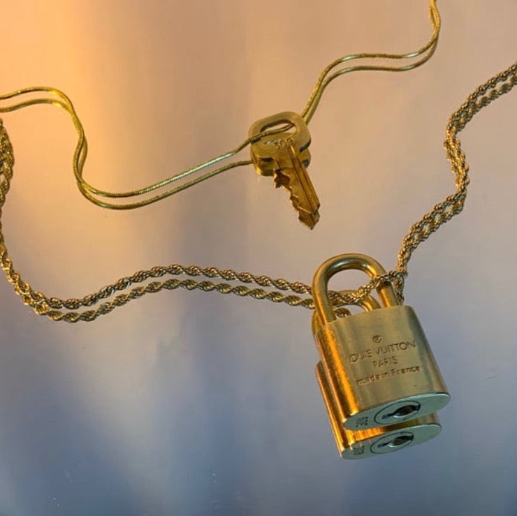 Paris LV Lock Chain Necklace  Padlock necklace, Lock necklace, Chain