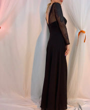 Vestido bustier con cinta transparente