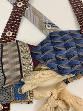 Arnés de sujetador con broche de corbata personalizado
