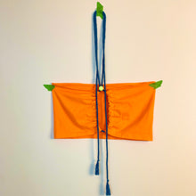 Top halter de chatarra personalizado hecho a mano