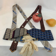 Arnés de sujetador con broche de corbata personalizado