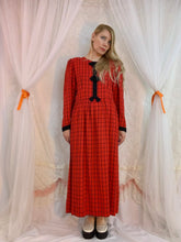 Vestido con lazo y manga abullonada