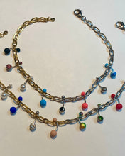 Curved barbell necklace