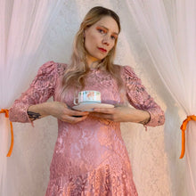 Dusty rose lace puff sleeve dress