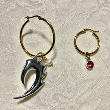 Pendiente que no combina con diamantes de imitación