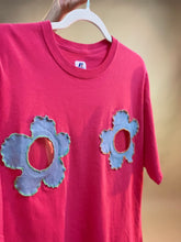 Camiseta de flores de chatarra de vinilo personalizada