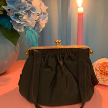 Bolso de mano de latón Faille