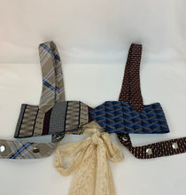 Arnés de sujetador con broche de corbata personalizado