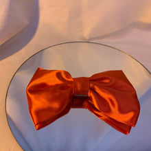 Large bow barrette