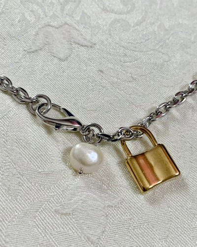 简单珍珠+锁饰项链