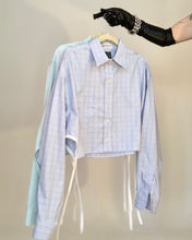 Custom cutout tie button down