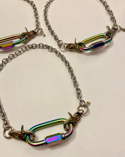 Rainbow carabiner lock chain