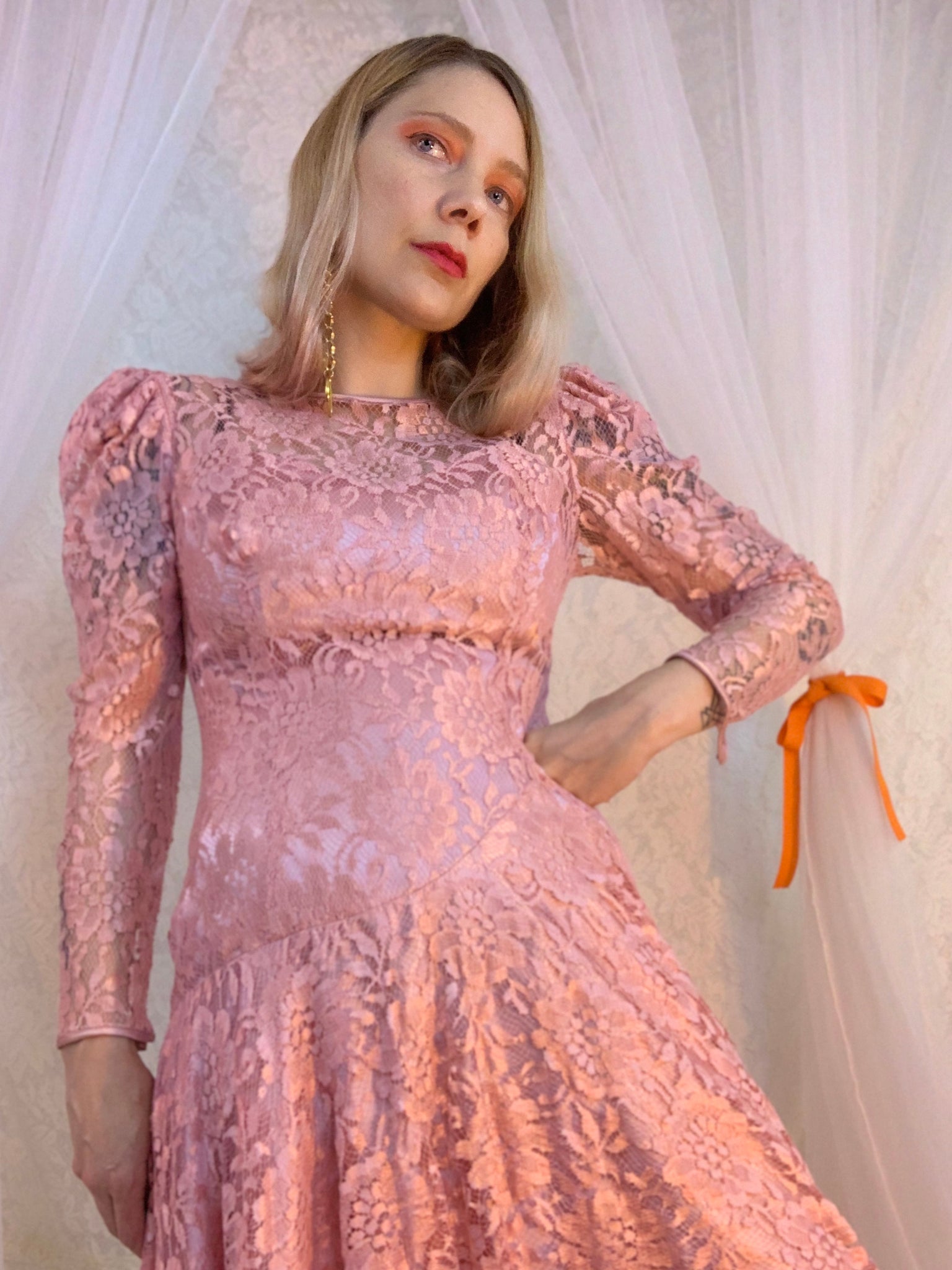 Dusty rose lace puff sleeve dress Shop Journal Vintage Dusty rose lace puff sleeve dress Shop Journal Vintage
