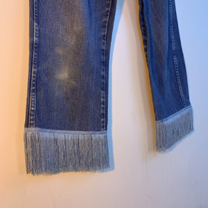 Custom upcycled fringe jeans <3