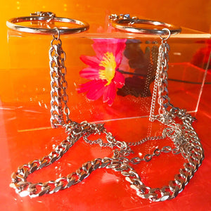 Jumbo O-ring accessory chain