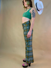 Flower patch chain pants