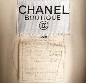 CHANEL Boutique vintage long blazer