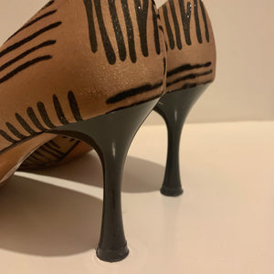 Fabric glitter geo heels