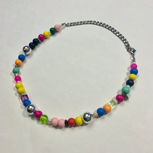 Beaded collar necklace