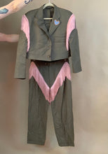 Cropped fringe heart suit